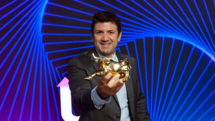 Pablo Spyer explica como criou a história por trás do “Vai, Tourinho”