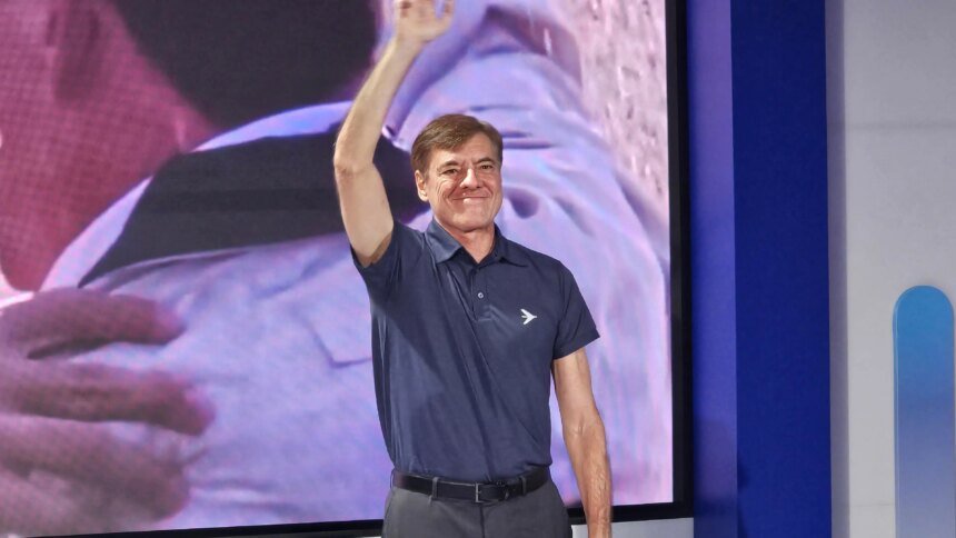 Presidente da Embraer enxerga “lugar para 3 ou 4 companhias” no mercado dominado por Boeing e Airbus