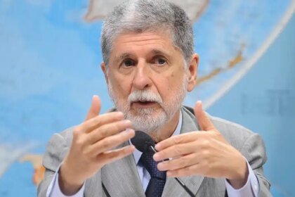 Relação entre Brasil e EUA demanda realismo e cautela, afirma Celso Amorim