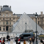 Roubo de joias no Louvre gera prejuízo de 88 milhões de euros, afirma promotora de Paris