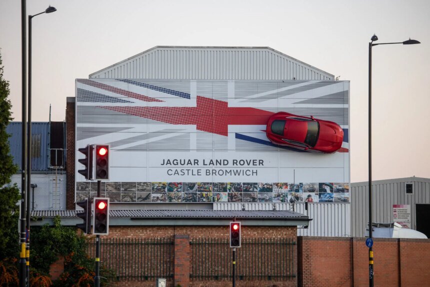 Salvamento financeiro bilionário e suspensão da produção