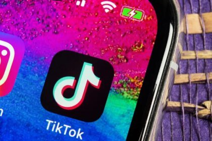 UE acusa Meta e TikTok de quebrarem regras de transparência do bloco