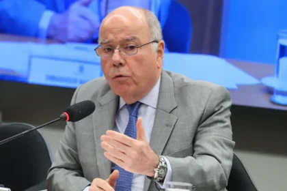 Vieira e Rubio se encontram em preparação para reunião bilateral entre Lula e Trump sobre tarifas