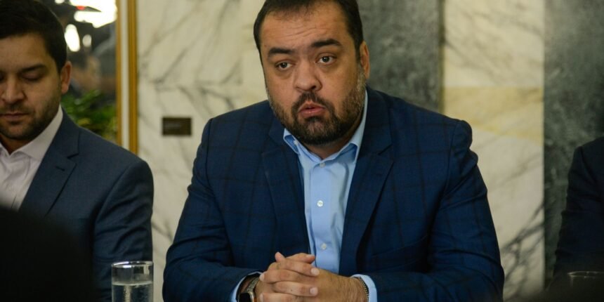 Castro pede transferência de líderes de facções para presídios federais