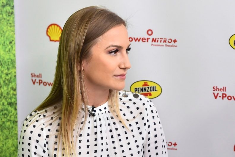 Filha de Piquet Sofre Acidente nos EUA; Marido é Piloto da NASCAR