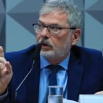 Ex-Diretor do INSS Nega Envolvimento Político em Fraudes à CPI