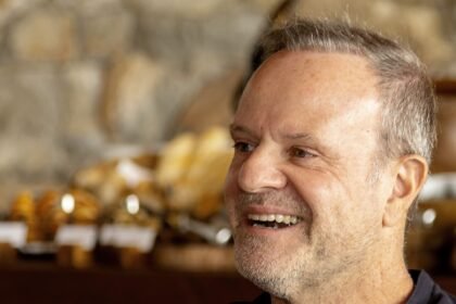 Audi Busca Legado na F1 com Apoio de Barrichello