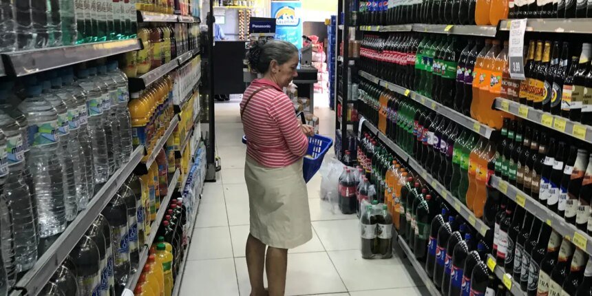 Ultraprocessados Disparam no Brasil: Quase um Quarto da Alimentação Já é Ultraprocessada