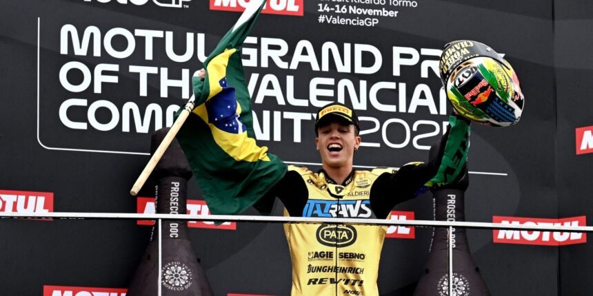 Diogo Moreira Faz História e Conquista o Mundial de Moto2
