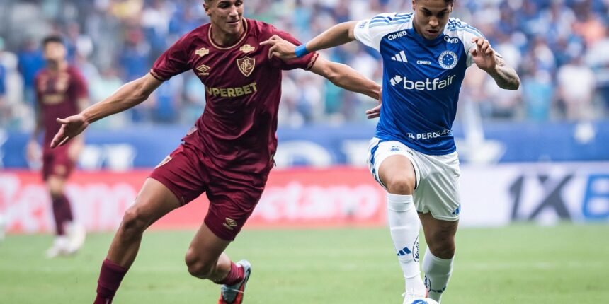 Cruzeiro Empata e Adia Sonho do Título Brasileiro Após 11 Anos