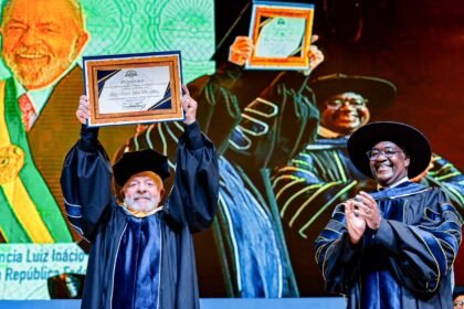 Lula Honrado com Título de Doutor Honoris Causa em Moçambique