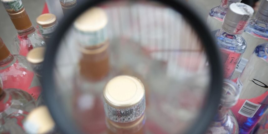 Brasil chega a 16 mortes confirmadas por intoxicação com metanol