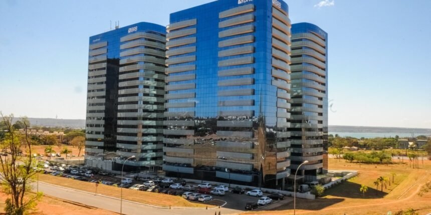 BRB Responde: Bloqueio de Bens Não Atinge Banco Após Operação da PF