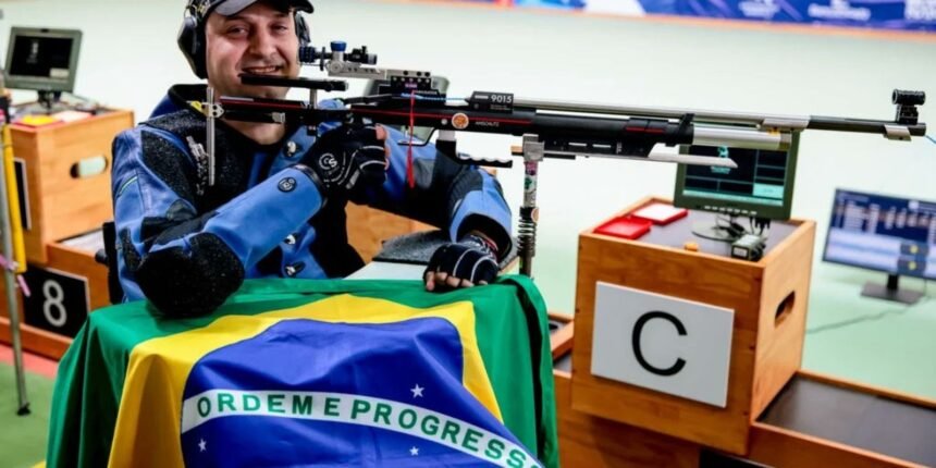 Brasil no pódio: Galgani conquista bronze no Mundial de Tiro Esportivo