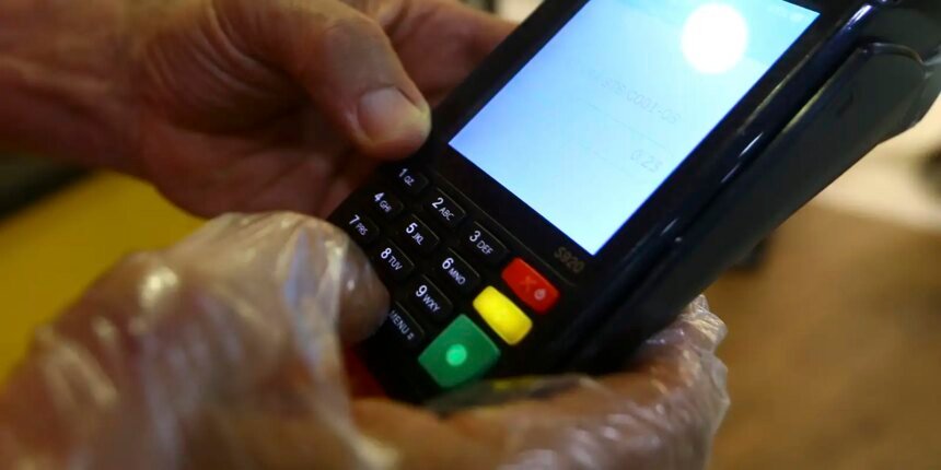 Bancos Centrais: Novas Regras Protegem Consumidores em Falhas de Cartão